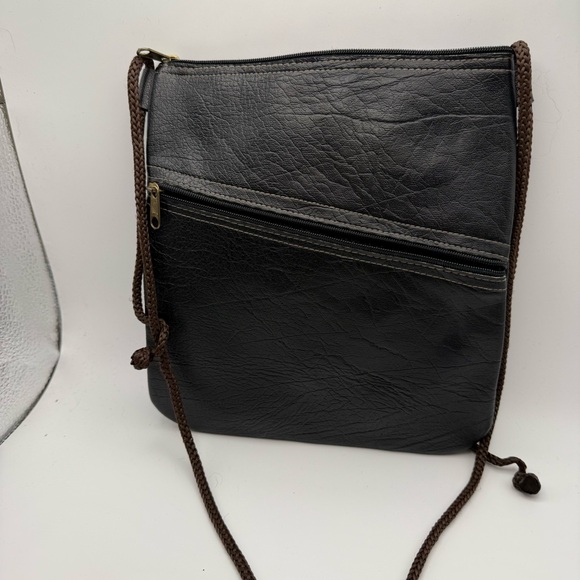 Vintage Leather And Hand Embroidered Passport Crossbody Purse 9x7.5 Inches Women - Picture 2 of 6